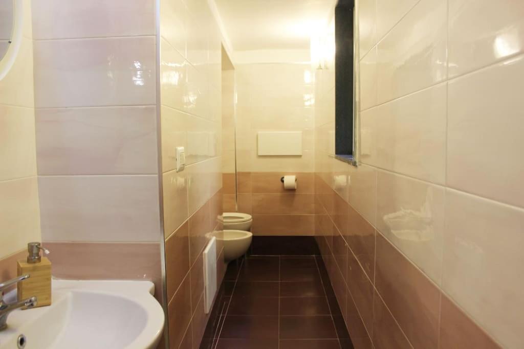 Ferienwohnung Easy Napoli Duomo Exterior foto